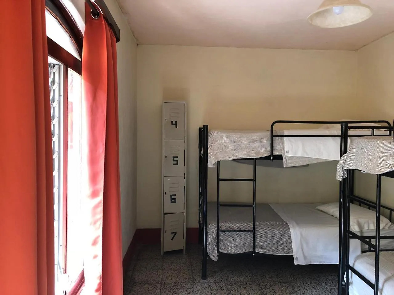Hostal Villa Esthela Antigua 0*,  Guatemala